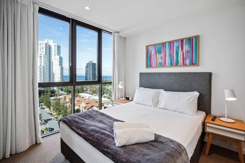 Broadbeach Apartment Level 10 With Beach Views Gold Coast Exterior photo