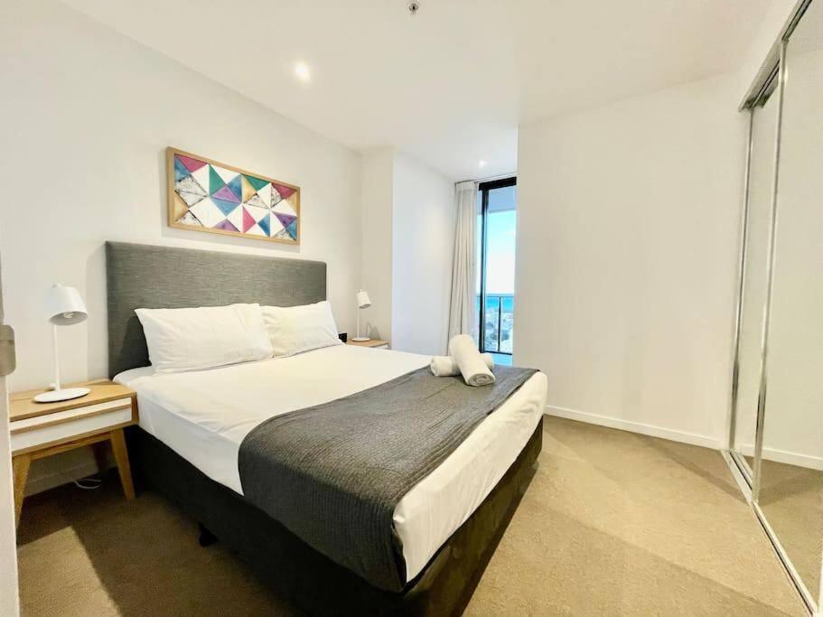 Broadbeach Apartment Level 10 With Beach Views Gold Coast Exterior photo