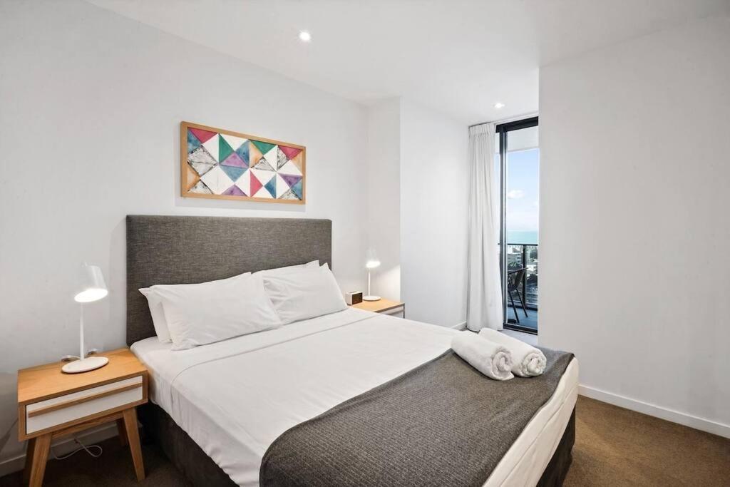 Broadbeach Apartment Level 10 With Beach Views Gold Coast Exterior photo